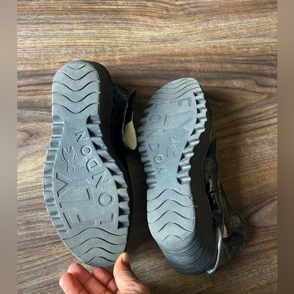 Fly London Yeay Peep Toe leather wedge - Picture 10 of 11